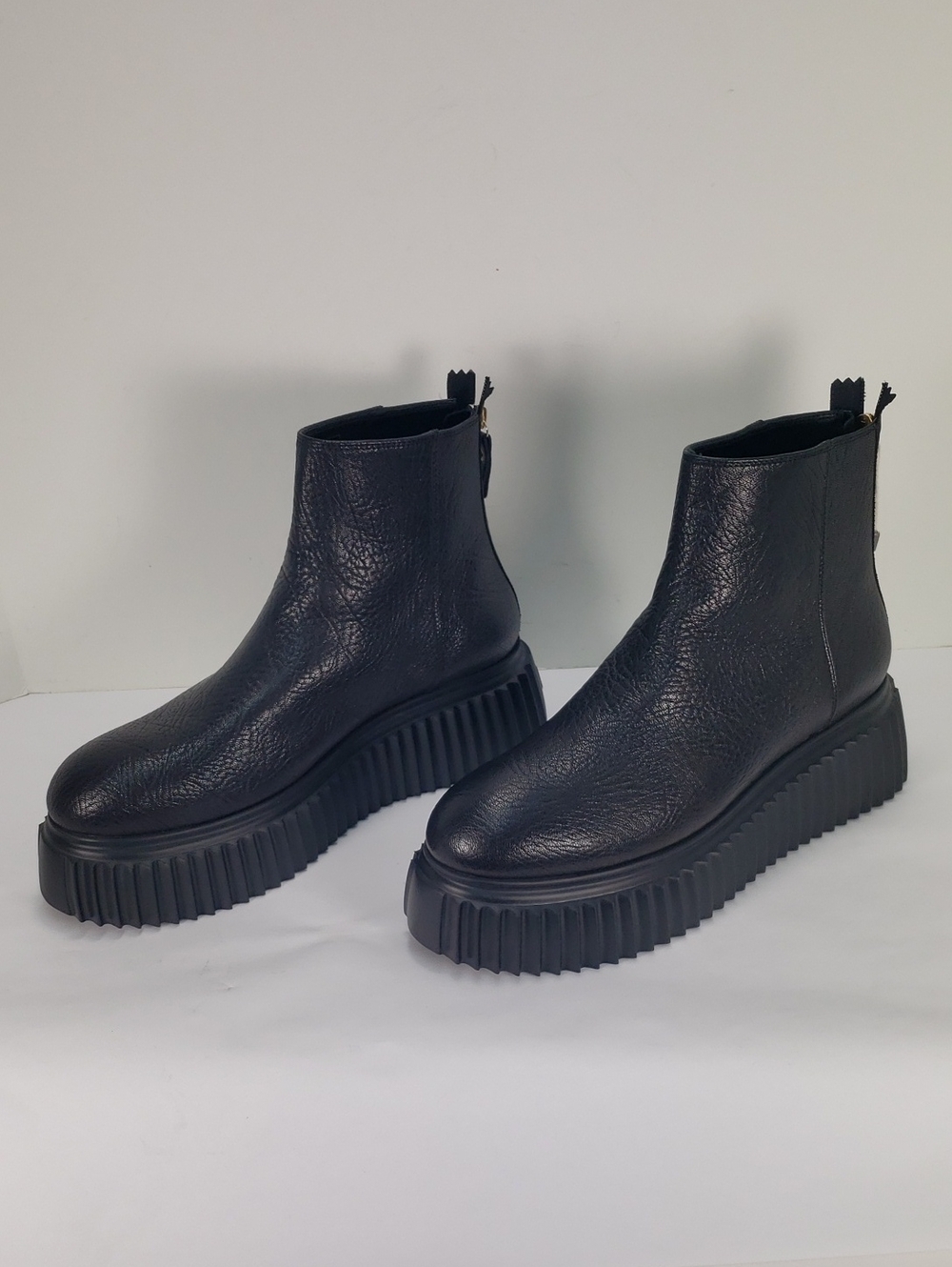 NEW AGL BLACK PEBBLE LEATHER BACK ZIP PLATFORM ANKLE BOOTS WOMEN'S 41 USA 11